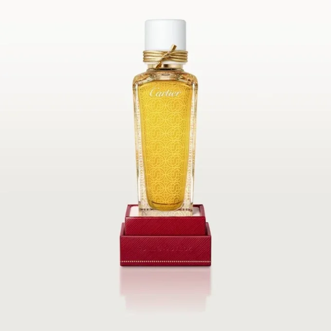 Άρωμα Oud & Pink – Les Heures Voyageuses | Cartier Άρωμα Oud & Pink – Les Heures Voyageuses | Cartier