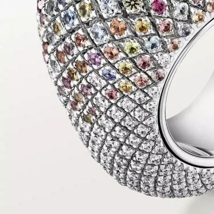 Δαχτυλίδι Cartier Libre Tuttitutti, ζαφείρια Umba, διαμάντια