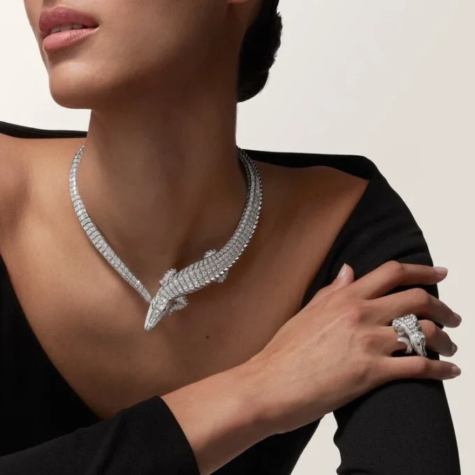 Δαχτυλίδι Faune Et Flore De Cartier, με πάβινγκ
