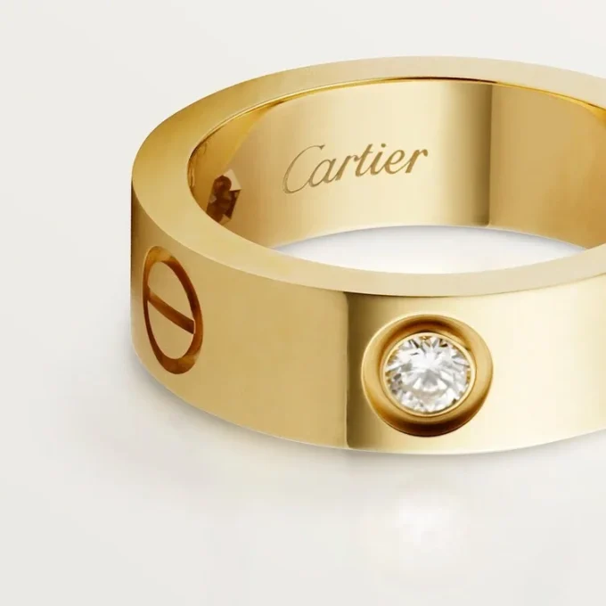 Δαχτυλίδι Love 3 Diamond – Κίτρινο χρυσό, κλασικό μοντέλο | Cartier Us Δαχτυλίδι Love 3 Diamond – Κίτρινο χρυσό, κλασικό μοντέλο | Cartier Us