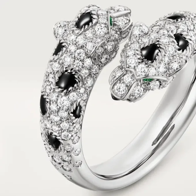 Δαχτυλίδι Panthere De Cartier, ημι-στολισμένο Δαχτυλίδι Panthere De Cartier, ημι-στολισμένο