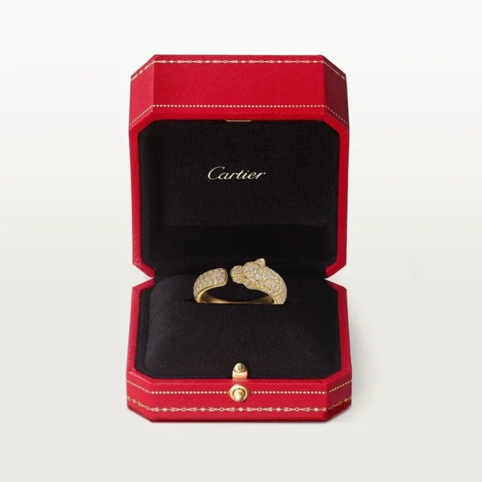 Δαχτυλίδι Panthere De Cartier – Κίτρινο χρυσό, σμαράγδια, όνυχας, διαμάντια – Cartier