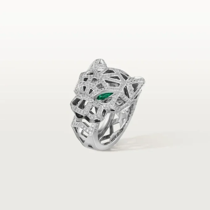 Δαχτυλίδι Panthere De Cartier – Λευκόχρυσο, όνυχας, σμαράγδια, διαμάντια – Cartier