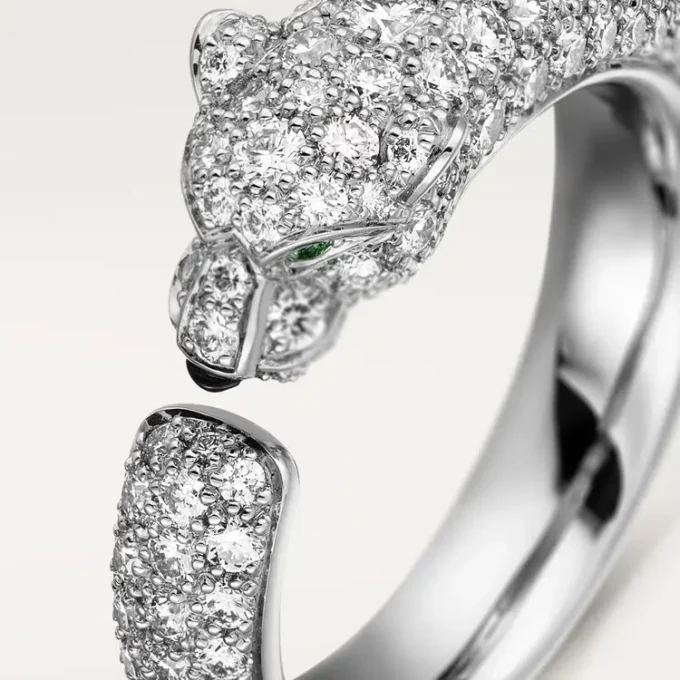 Δαχτυλίδι Panthere De Cartier – Λευκόχρυσο, Σμαράγδια, Όνυχας, Διαμάντια – Cartier