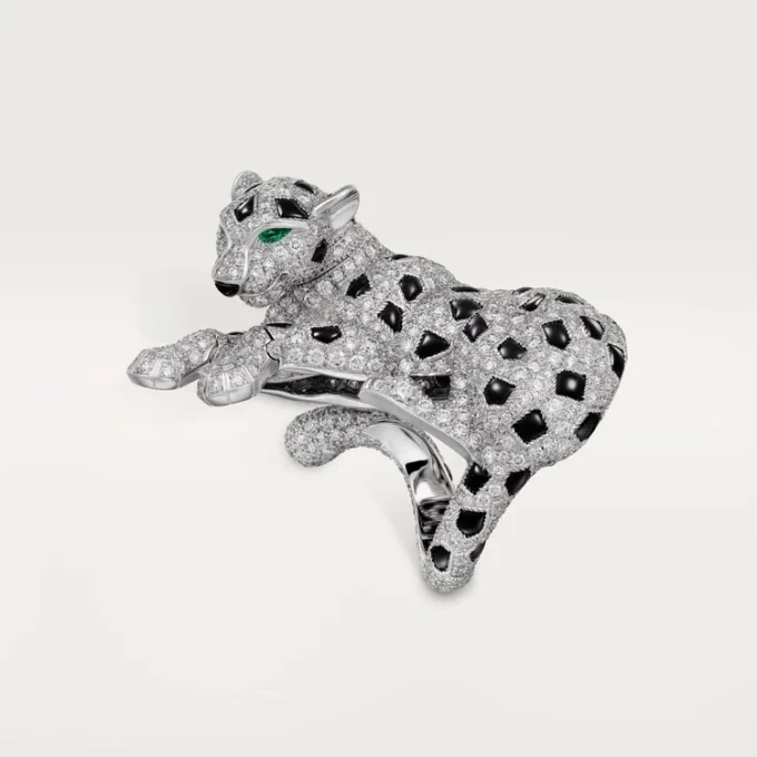 Δαχτυλίδι Panthere De Cartier, με πάβ Δαχτυλίδι Panthere De Cartier, με πάβ