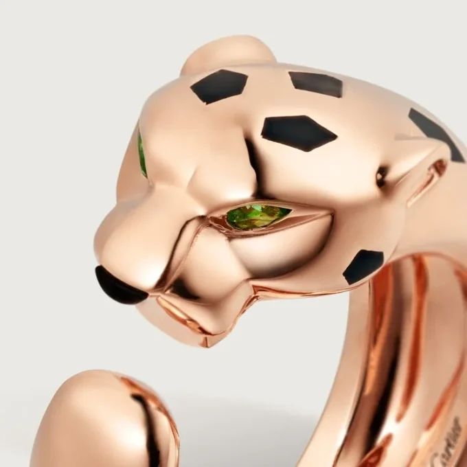 Δαχτυλίδι Panthere De Cartier – Ροζ χρυσός, γρανάτες τσαβορίτη, όνυχας – Cartier