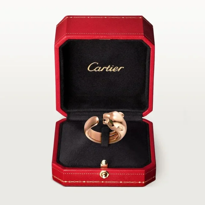 Δαχτυλίδι Panthere De Cartier – Ροζ χρυσός, γρανάτες τσαβορίτη, όνυχας – Cartier