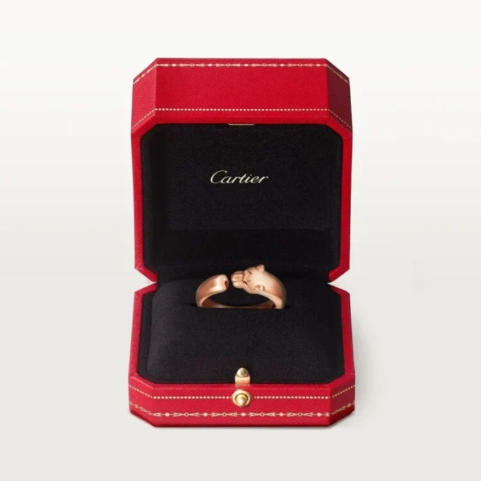 Δαχτυλίδι Panthere De Cartier – Ροζ χρυσός, γρανάτες τσαβορίτη, όνυχας – Cartier