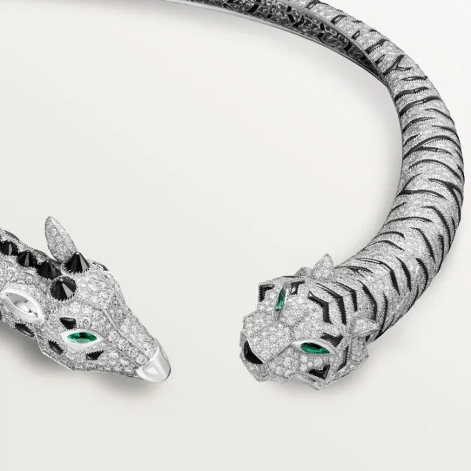 Κολιέ Indomptables De Cartier Torque, με πάβινγκ