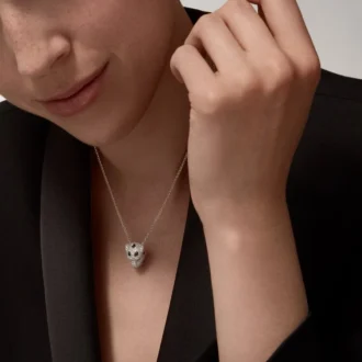 Μενταγιόν Panthere De Cartier, με πάβ