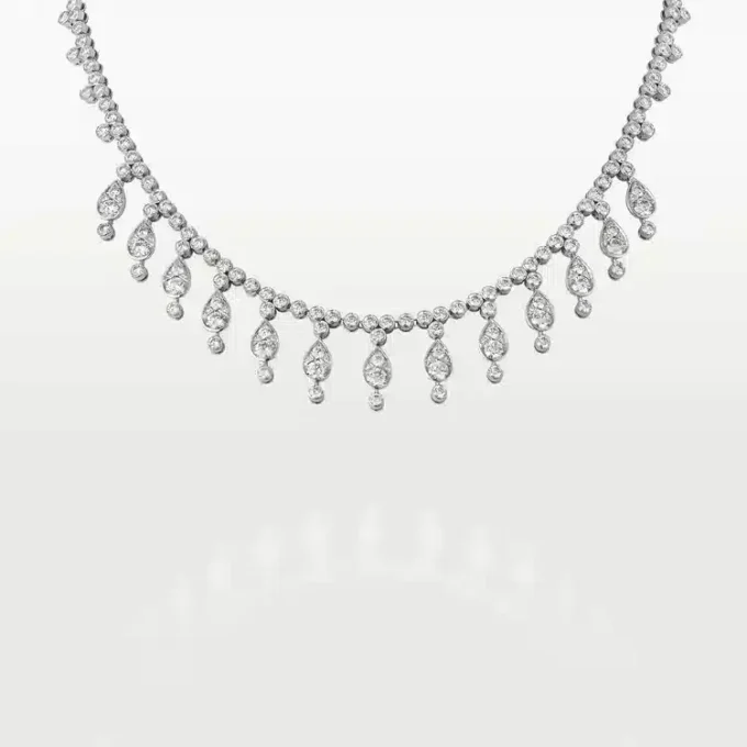 Κολιέ Pluie De Cartier, Διαμάντια