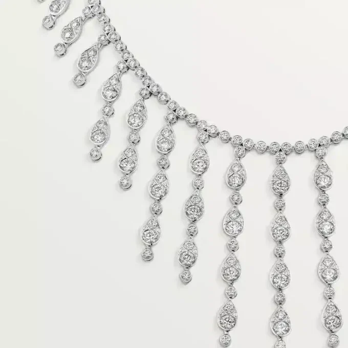 Κολιέ Pluie De Cartier, Διαμάντια