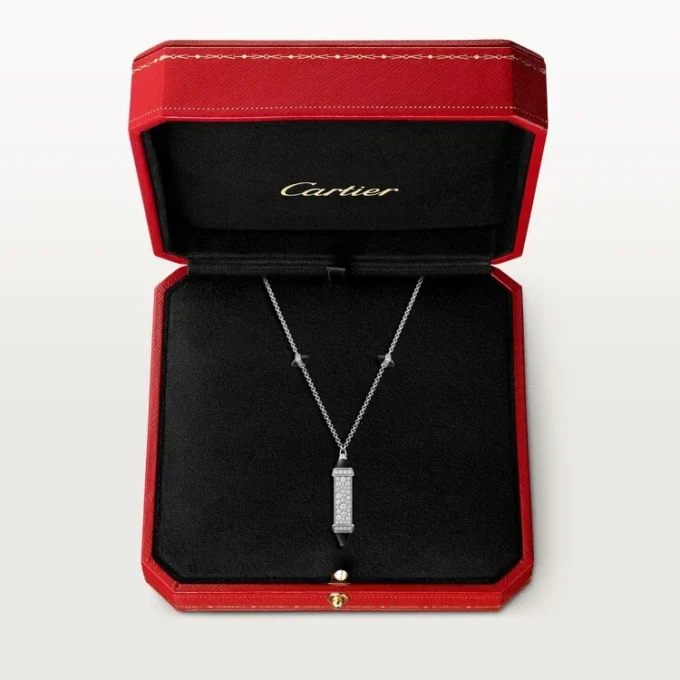 Μενταγιόν Les Berlingots De Cartier, με πάβ