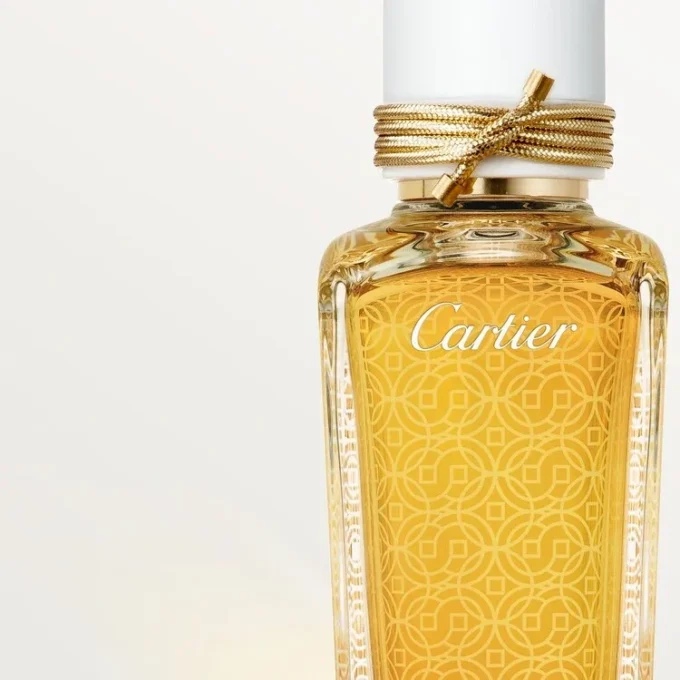Oud & Ambre – Les Heures Voyageuses | Cartier Oud & Ambre – Les Heures Voyageuses | Cartier
