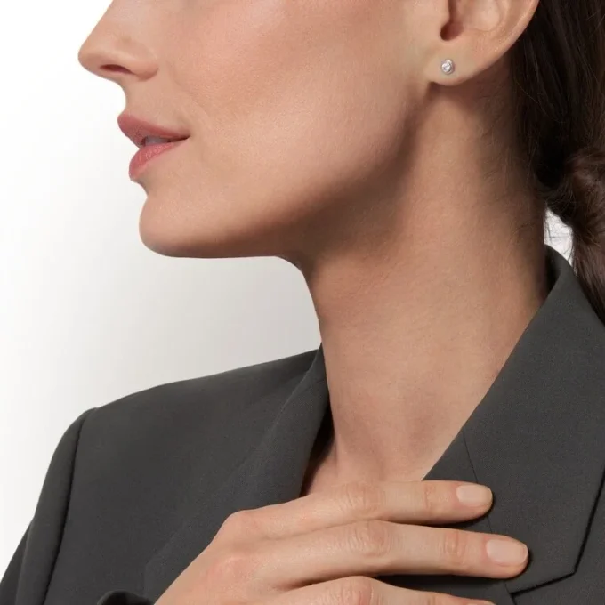 Σκουλαρίκια Diamants Legers, Mm – Λευκόχρυσο, Διαμάντια – Cartier Σκουλαρίκια Diamants Legers, Mm – Λευκόχρυσο, Διαμάντια – Cartier