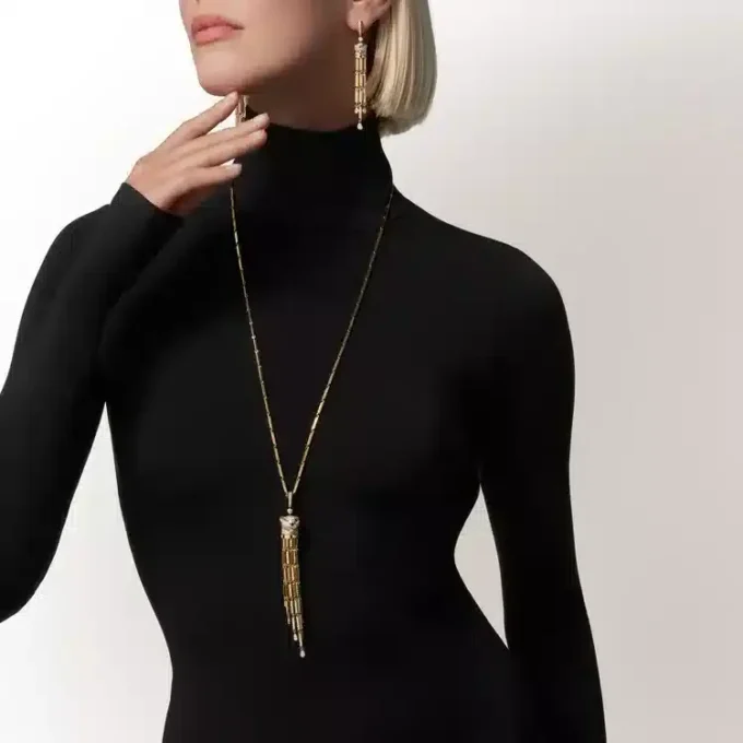 Σκουλαρίκια Panthere De Cartier, με πάβ