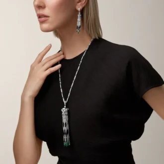 Σκουλαρίκια Panthere De Cartier, σμαράγδια, με πάβ