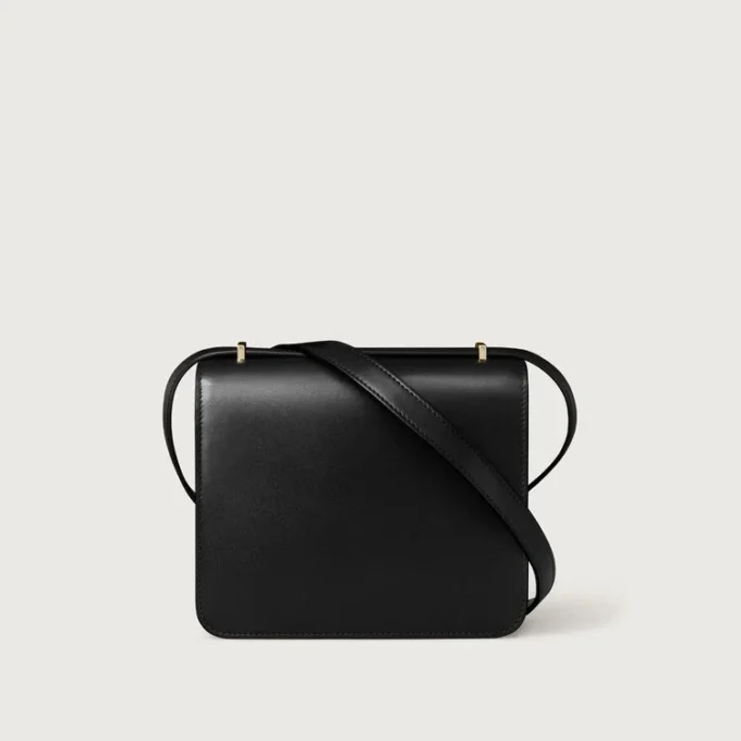 Τσάντα ώμου, Mini, Double C De Cartier – Μαύρο δέρμα μοσχαριού, φινίρισμα σε χρυσό και μαύρο σμάλτο – Cartier