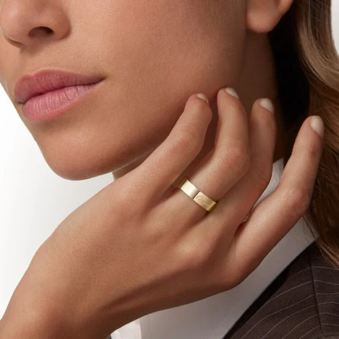 Βέρα C De Cartier, πλάτος 5 mm Βέρα C De Cartier, πλάτος 5 mm