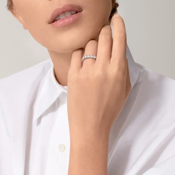 Βέρα Cartier Destinee, πλάτος 4,1 mm, με διαμάντια Βέρα Cartier Destinee, πλάτος 4,1 mm, με διαμάντια