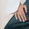 Βέρα Love σε κίτρινο χρυσό, μικρό μοντέλο | Cartier Us