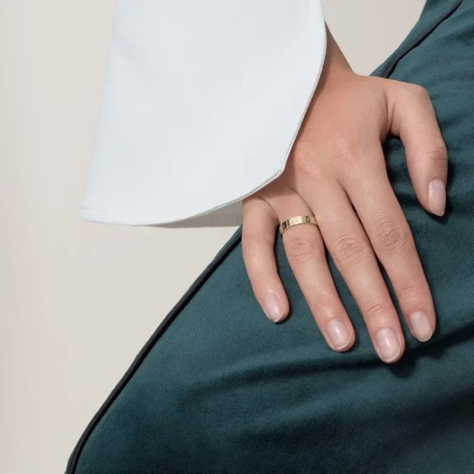 Βέρα Love σε κίτρινο χρυσό, μικρό μοντέλο | Cartier Us