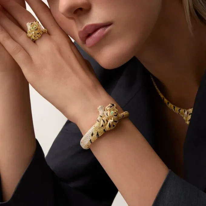 Βραχιόλι Faune Et Flore De Cartier, κίτρινα, πορτοκαλί και καφέ διαμάντια, με στρώση