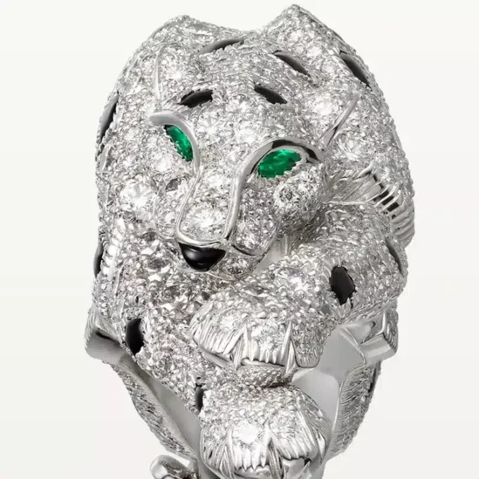 Βραχιόλι Panthere De Cartier, με πλακέ διαμάντια Βραχιόλι Panthere De Cartier, με πλακέ διαμάντια