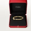 Βραχιόλι Panthere De Cartier, μικρό μοντέλο, με ημι-παβέ Βραχιόλι Panthere De Cartier, μικρό μοντέλο, με ημι-παβέ