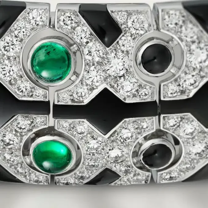 Βραχιόλι Panthere De Cartier, σμαράγδι, με πάβ Βραχιόλι Panthere De Cartier, σμαράγδι, με πάβ